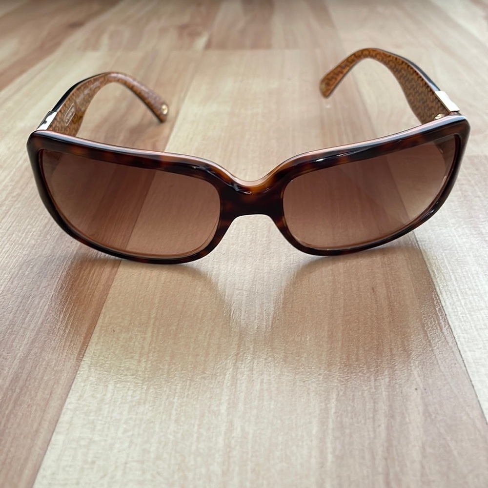 Coach Delphine sunglasses